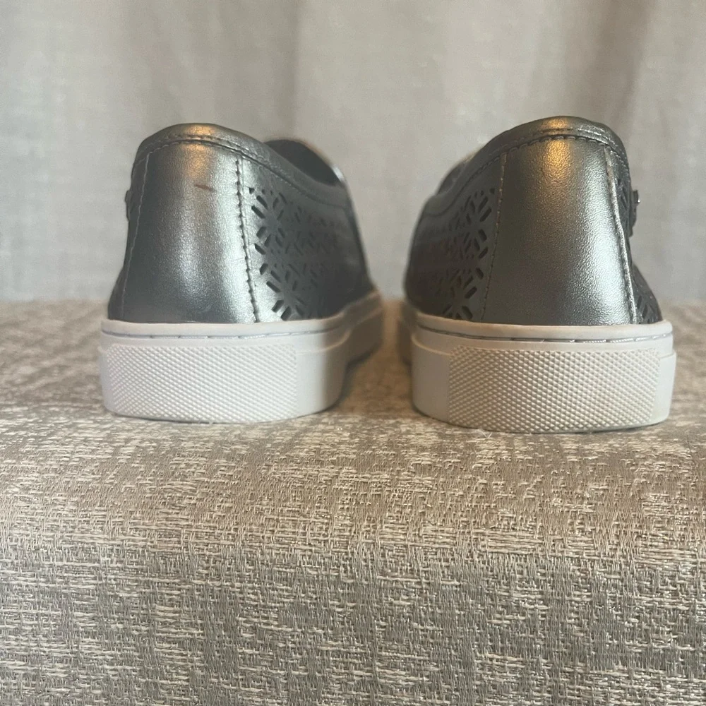 Tory Burch Lennon Laser Cut-Out - Picture 2 of 9